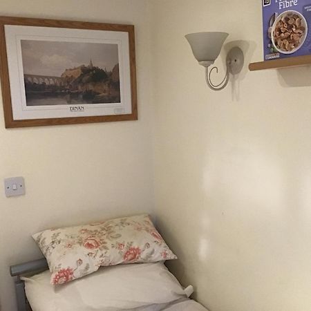Mike & Carolyn Ball B&B Dudley Dış mekan fotoğraf